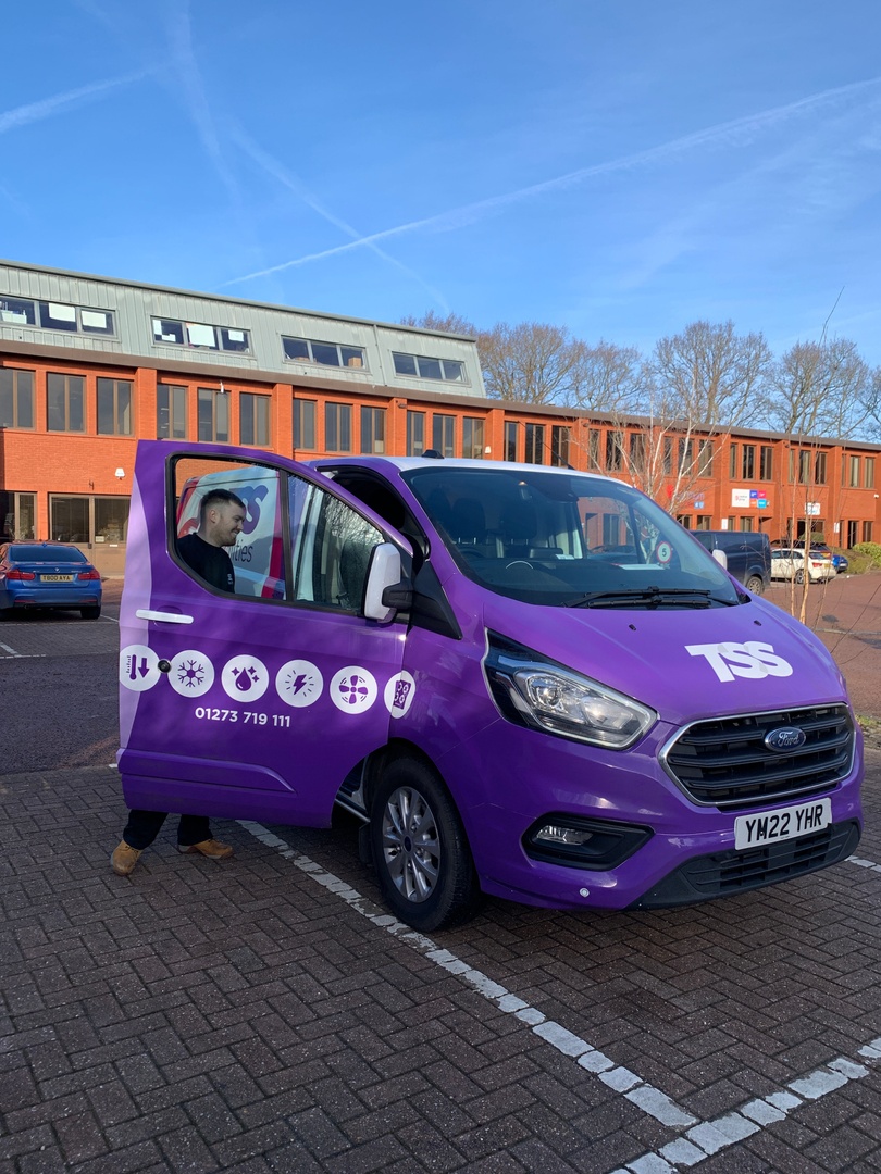 Need a #waterhygiene expert? 💧 Look no further than our Henry!

If you're looking for a company to cater for all your facilities from #plumbing to #aircon, #electrics to #refrigeration, speak to us!

📞 01273 719 111
📧 ask@tssfacilities.co.uk
🌐  bit.ly/3MQ6RZg