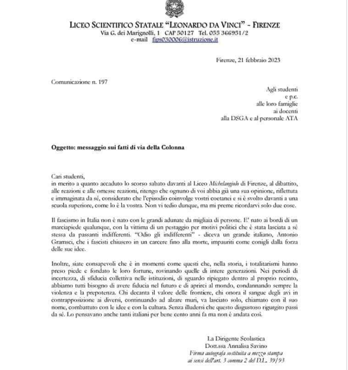 federicabalbon2's tweet photo. Sostegno alla #preside #dirigentescolastica #Savino che scriveagli studenti. Ce ne fossero così! #valditara nega il pericolo dello #squadrismoi casa poundfascista. Scommetto che il #governodeipeggiori di #MeloniVergogna parlerebbe subito se fosse stato pestato uno di casa pound https://t.co/V8gdwXfoBL