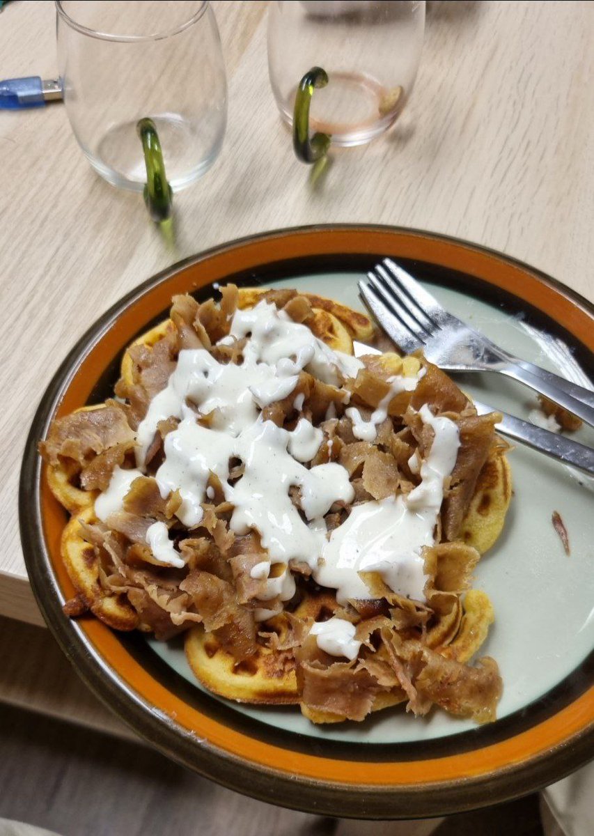 vspace.one tweet media