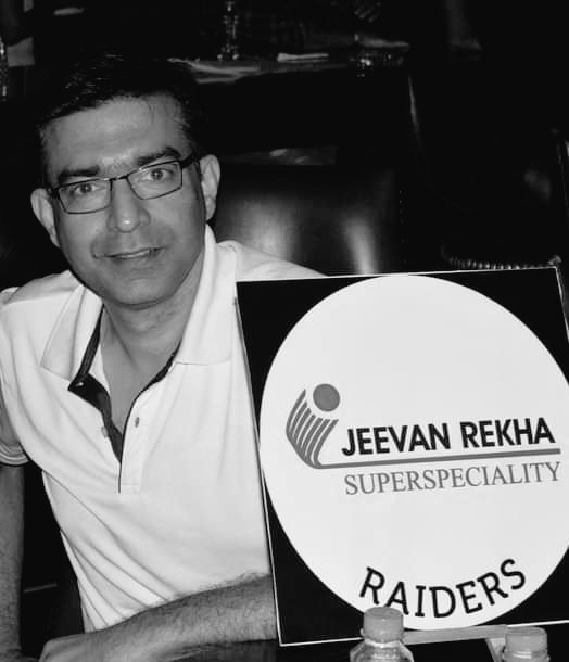 dentodontics's tweet photo. With a very heavy heart, we inform about the sudden demise of 
Dr. Saurabh Mathur, 45yrs
 #Orthopaedician, Jeevanrekha Hospital, #Jaipur.
 
Cardiac arrest with a very brief chest pain was there, revived angioplasty done but heart couldn't recover.
#RIP #MedTwitter #HeartAttack . https://t.co/uq5HpFyZCy
