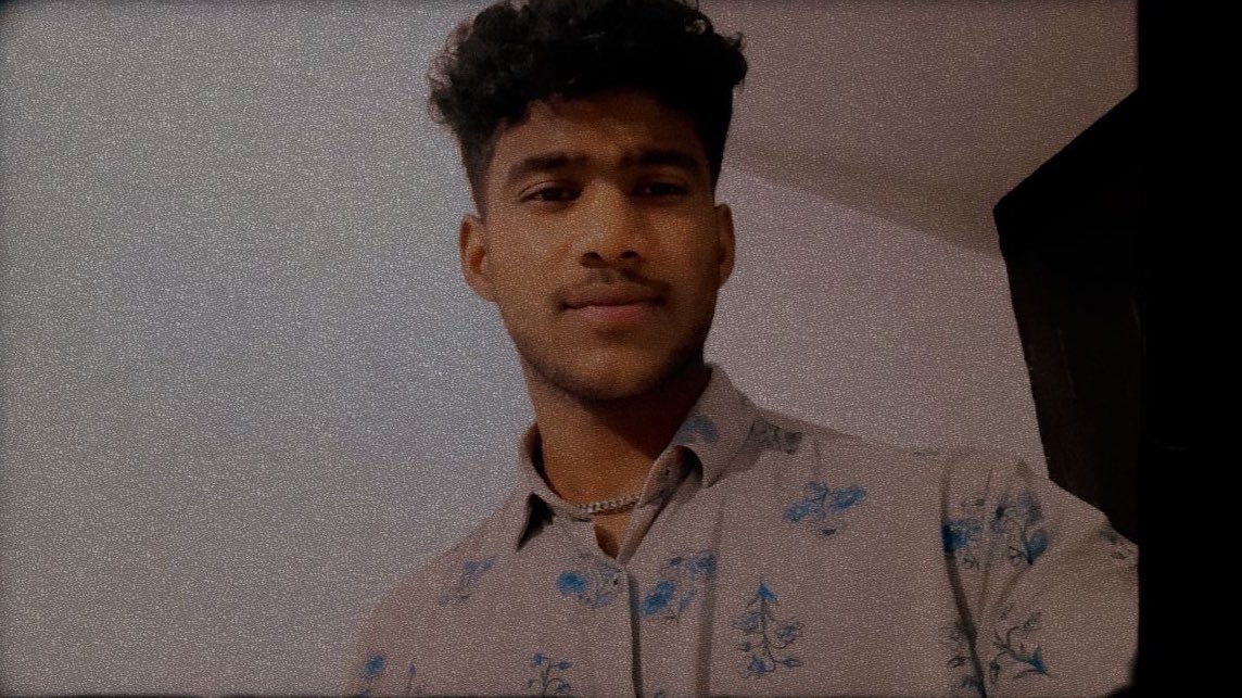 suhail_oy's tweet photo. I have been feeling so alone……
#filter #FeelingMyself #lonely #BoredFaces #ChampionsLeague https://t.co/Uk4KH6J9zM