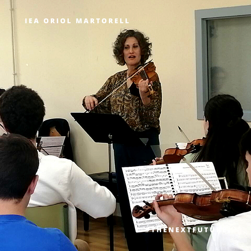 IEAOm's tweet photo. 💥 L'Orquestra X. Montsalvatge convida l'Alba Roca, professora @esmucantiga especialista en violí barroc, per fer dues sessions de treball. A més, tindran l'oportunitat de poder interpretar la música de Telemann amb arquets barrocs cedits per @jonc_jonc Gràcies!
#TheNextFuture https://t.co/UpTQtlwV5E