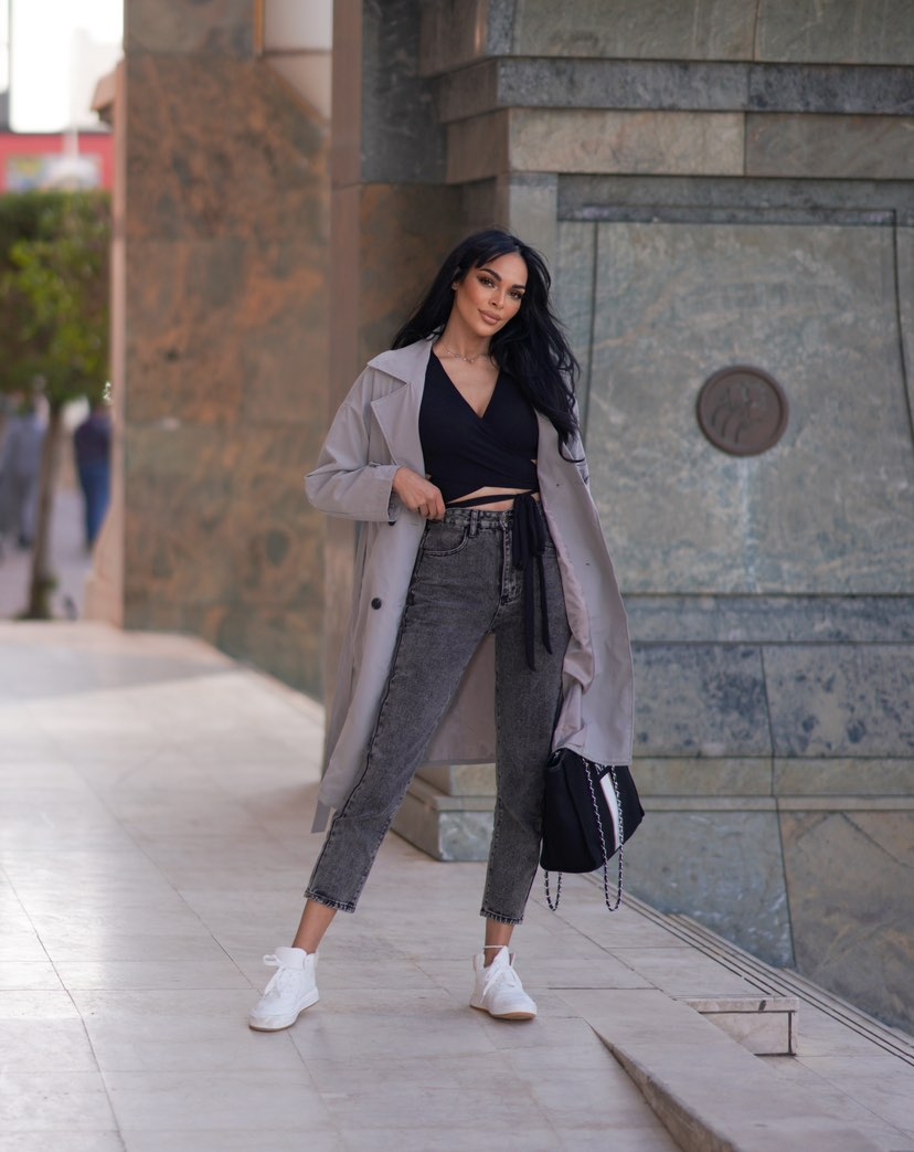 styli_official's tweet photo. شياكتك عشان الطلعات الكاجوال 🙌
Code💸خصم: SOCIAL10
🔎 7003011915
🔎 7003313701
#STYLI #KSA #UAE #saudiarabia #saudistyle #ksafashion #uaefashion #dubaifashion
ستايل# #ستايلي #السعودية #الامارات #تشكيلة_جديدة #مرة_ستايلي #موضة #ترند #فاشن #ملابس_شتوية #جاكيت https://t.co/DHlF2kXOzT