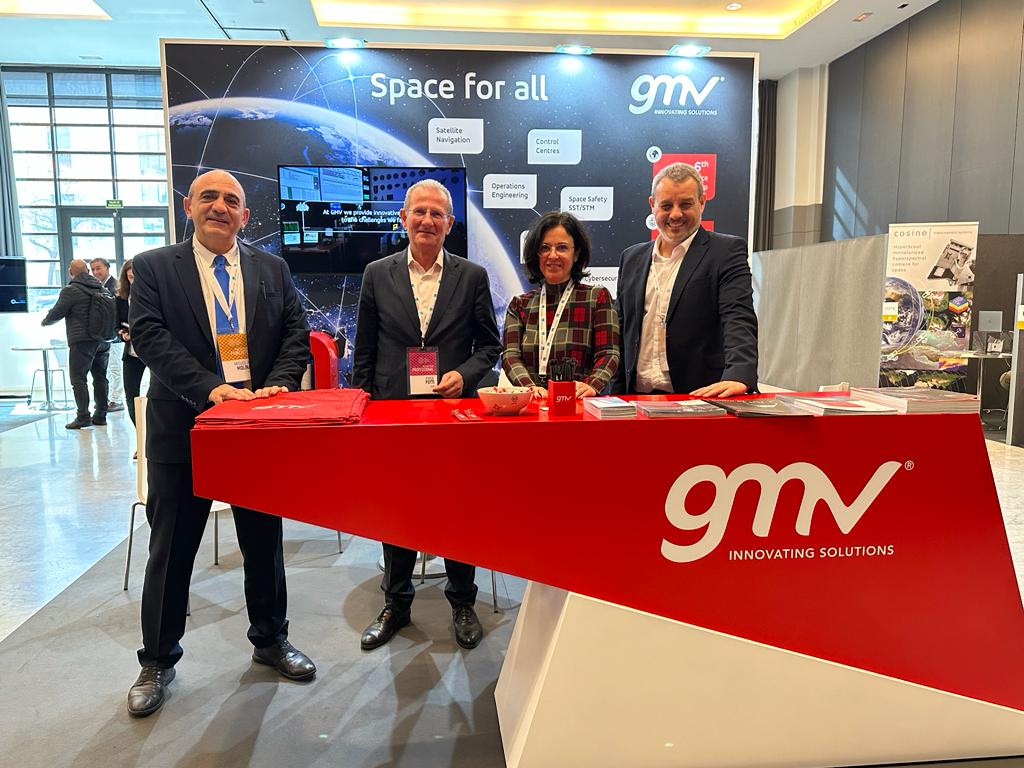 infoGMV_es's tweet photo. 📌 Último día en #SSSIF23
Nuestra última participación comienza ahora:
Panel 11 - #Ciberseguridad en el Espacio: José María Legido, director sector Internacional de Secure e-Solutions de GMV.
➕ No te olvides de visitar nuestro stand A08 https://t.co/isxGwlzj1S