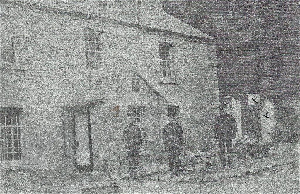 Arthurstown RIC barracks prior to being burned in August 1920. After two failed attempts to destroy it HQ gave instructions it ‘must be destroyed without any more fumbling’. Petrol was sprinkled inside the building and a straw rope known as a ‘Sugaun’ or ‘Súgan’ used as a fuse.