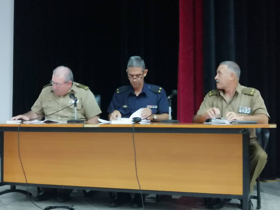 MinfarC's tweet photo. Investigadores de FAR Cuba, intercambian experiencias de la V Conferencia Internacional por el Equilibrio del Mundo “Con todos y para el bien de todos”.
#CubaViveEnSuHistoria https://t.co/NhjEGDh8sK