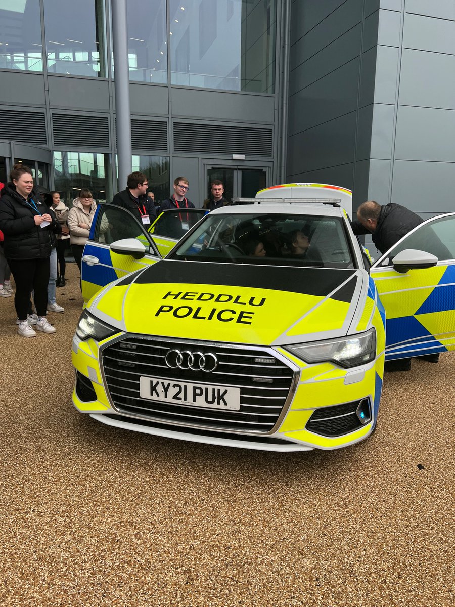 swpolice's tweet photo. Last week we welcomed university students from Swansea, Cardiff and UWTSD who are in their final year of their Professional Policing Degree to our Headquarters for our #SWPDiscoveryDay2023.👇 https://t.co/EBqJmInq3I