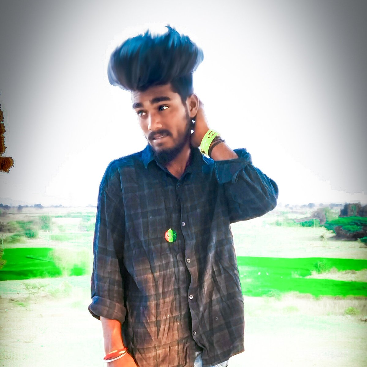 BPardam's tweet photo. #NewProfilePic https://t.co/usuismxnkO