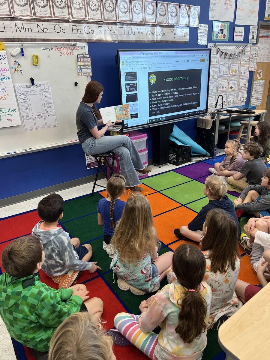 vsimp1216's tweet photo. Thank you Kylie from Union Pines HS FFA for coming to read to us and share your knowledge about farming! We learned so much from you and the kids are still talking about your 70,000 chickens! You may have created and inspired some future farmers! 🐓🐖🐄#FFAWeek  @Molly_Capps https://t.co/SwmbxFqKpN