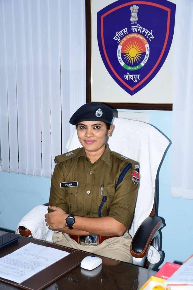 MeghwalAnjana's tweet photo. Happy birthday …..dear sister 
@RPSPremdhande https://t.co/sx2yJVQgJb