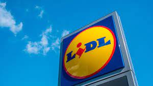 Lidl invierte más de cuatro millones de euros en una nueva #TiendaEcoeficiente en Huércal-Overa.
Compromiso con la #Sostenibilidad y reducción de emisiones de CO2, más de 600 m2 a placas fotovoltaicas para generar el 90% del consumo energético <a href="/lidlespana/">Lidl España</a> 
levante.ideal.es/actualidad/140…