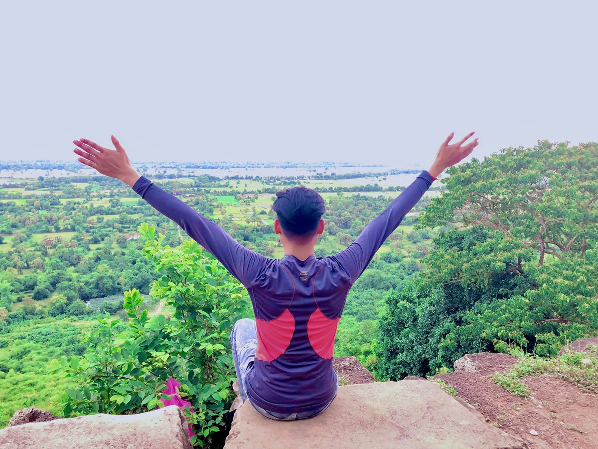 Bellafrash's tweet photo. ភ្នំជីសូរខេត្តតាកែវ https://t.co/1ewZUqOcSK