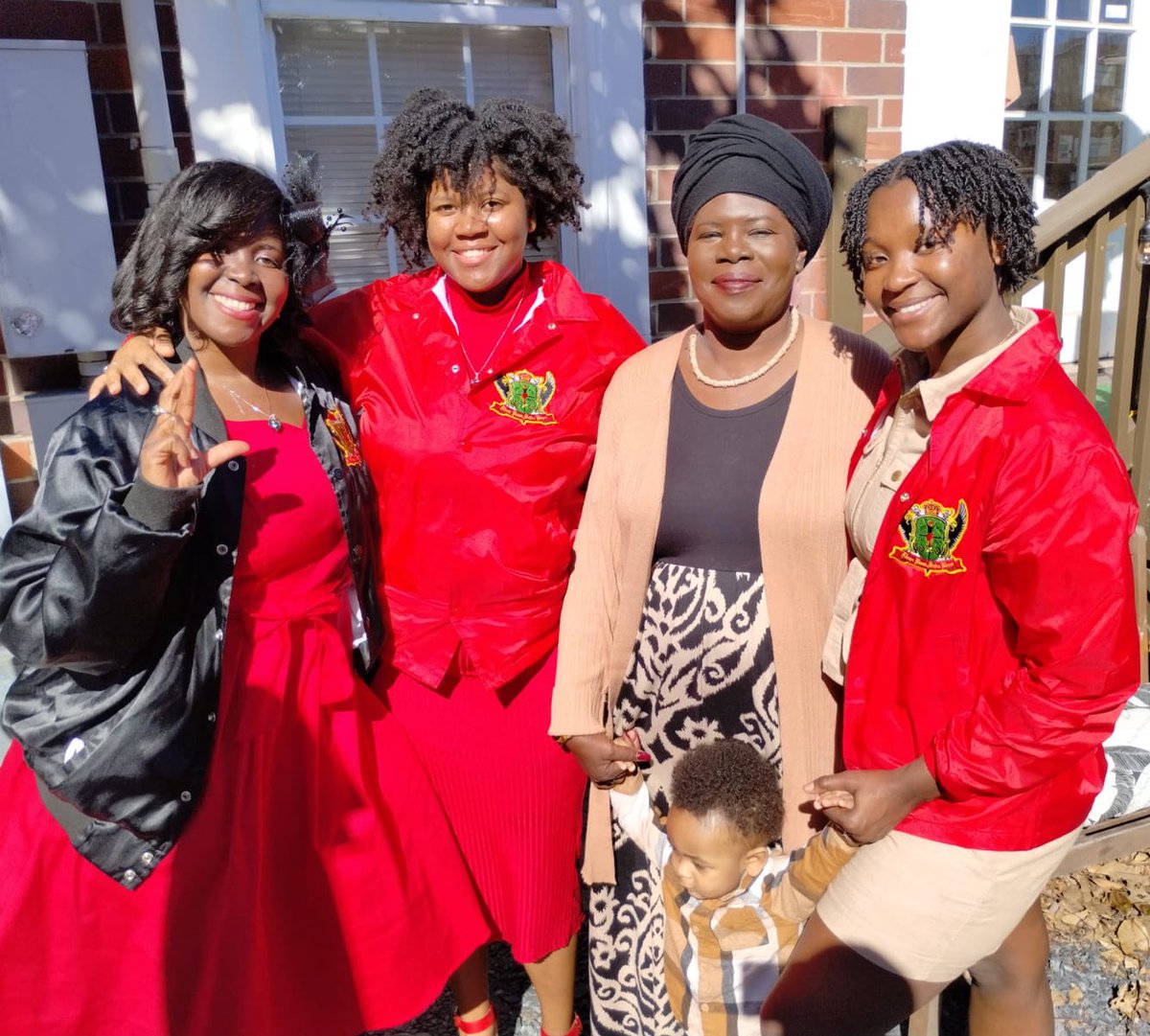 LadyRoseSoro's tweet photo. Recap from our Afternoon Tea meetup on Saturday (2/18/23). We welcomed a new Associate Dr. Serenity Edward. If you're interested in learning more about our #sisterhood and service visit our website and RSVP to attend an Informational Session or meetup. https://t.co/YygA2NFby4 https://t.co/mwbyREhnGI