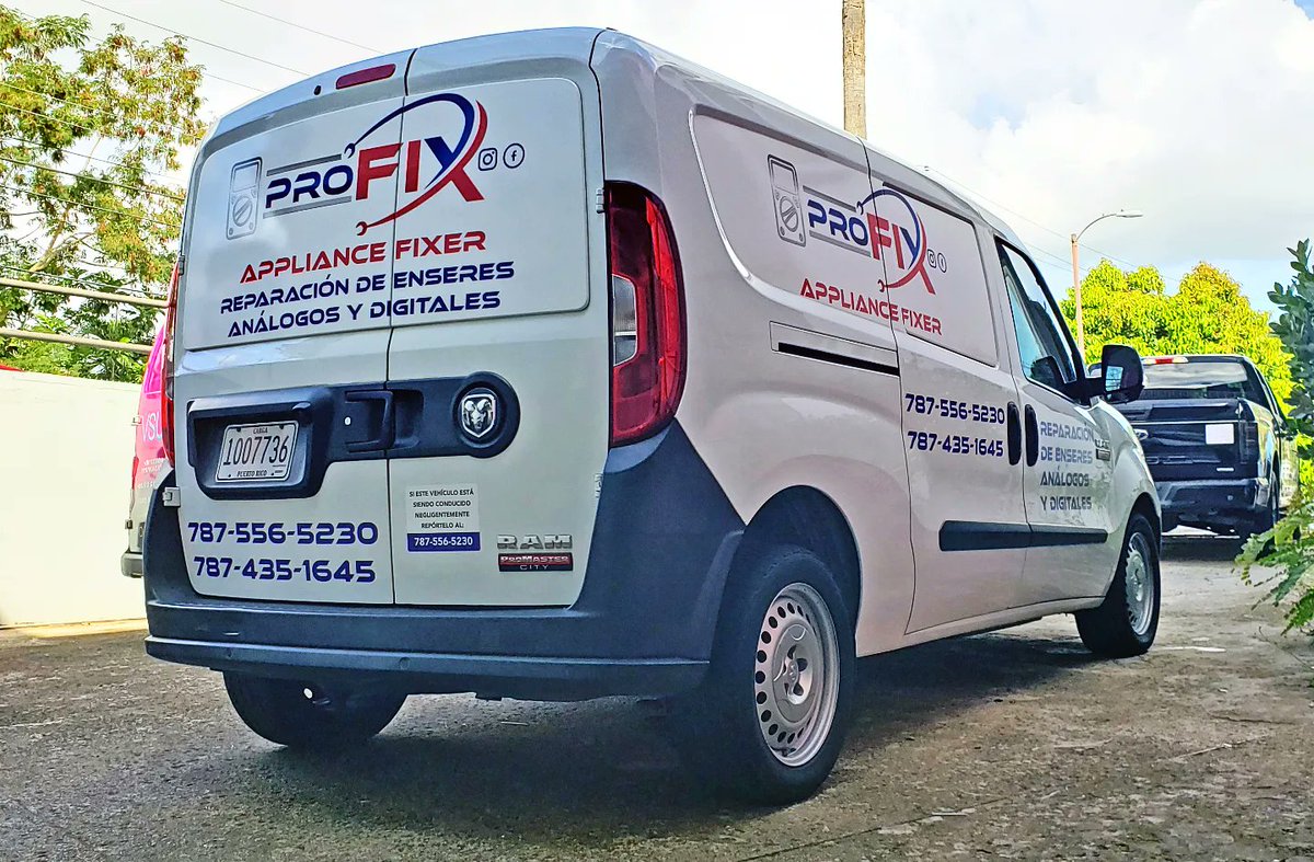 Vsualmente's tweet photo. Rotulación parcial 
#RamProMasterCity material y laminado @adgraphics_na  MPI 1105 wrapping film para ProFix Appliance Fixer.
#ImprentaPR #puertorico🇵🇷#carwraps #fleetwraps  #Dodge 
#DodgeRamProMasterCity
#commercialwraps #fullwrap 
#vehiclewrapspecialists  #branding #tumarca https://t.co/iG4oWImrIc