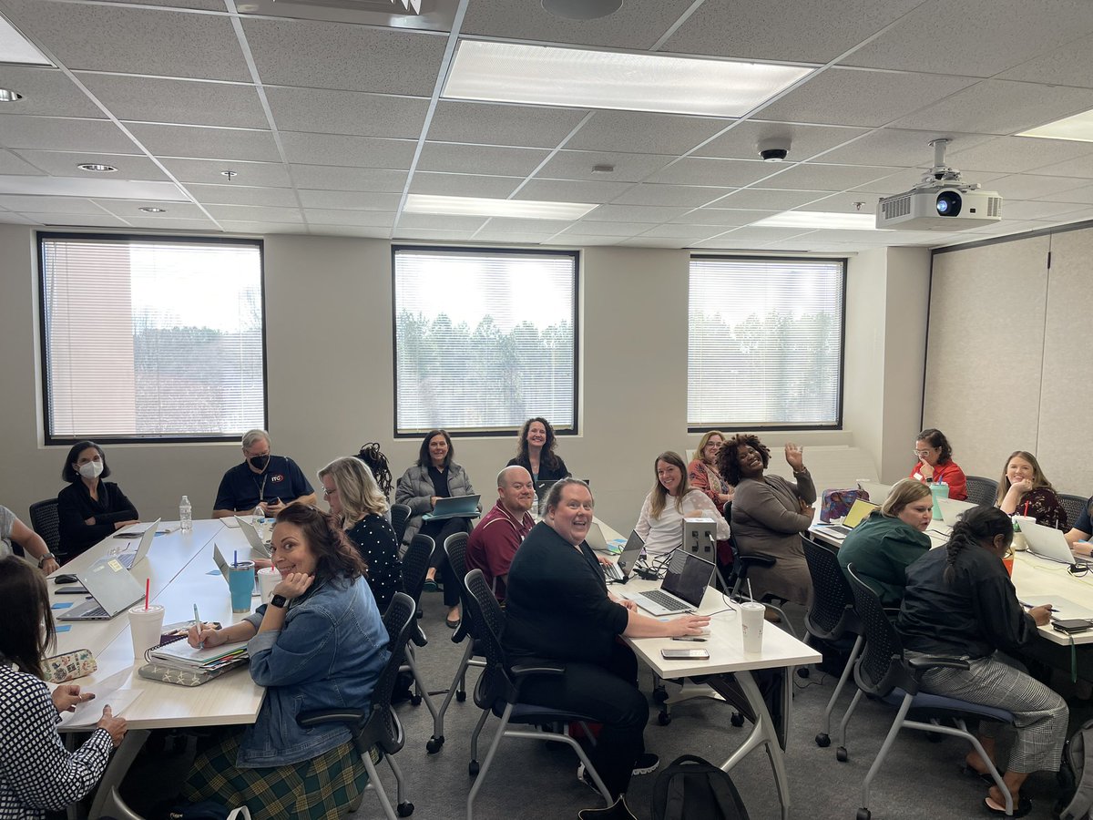 GCPSITICoach's tweet photo. ITI Coaches are able to individualize their learning with choice sessions on both days at ITI Coach in-services! #iticoach #gcps #gcpsiticoach https://t.co/AhJGM4nZVI
