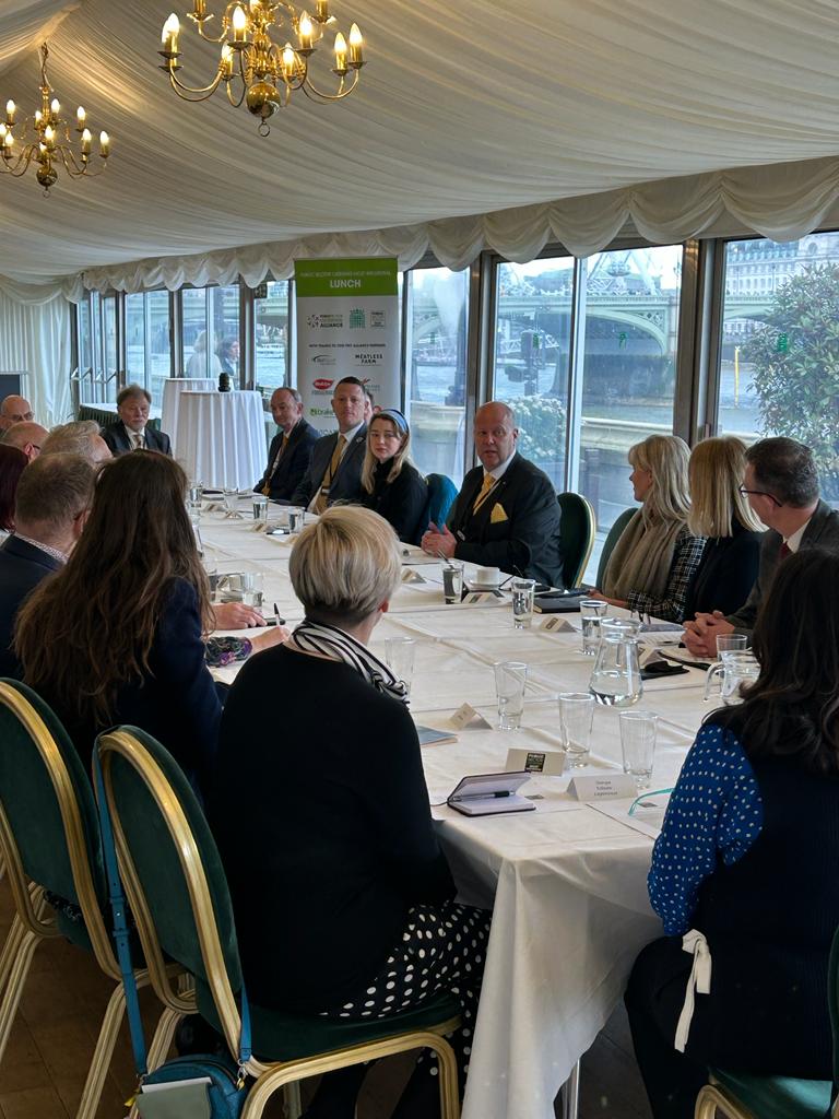 PSCMagazine's tweet photo. #PSCMagazine editor @David_Foad kicks off the agenda at the @HouseofCommons with the Public Sector Catering 'Most Influential', so much to talk about
@PSC_Alliance #PublicFood #PSCMI https://t.co/JIGOPx5kK6
