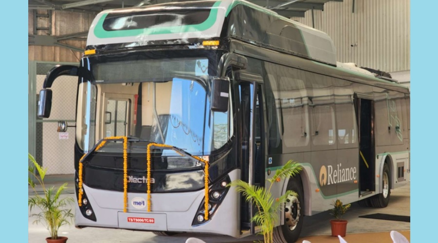 equitybulls's tweet photo. Olectra Greentech to launch Hydrogen Buses in partnership with Reliance

#OlectraGreentech #INE260D01016 #MeghaEngineeringandInfrastructures #HydrogenBus #Reliance #TechnicalPartnership 

https://t.co/wyvPyWXith https://t.co/08pkHj3CYn