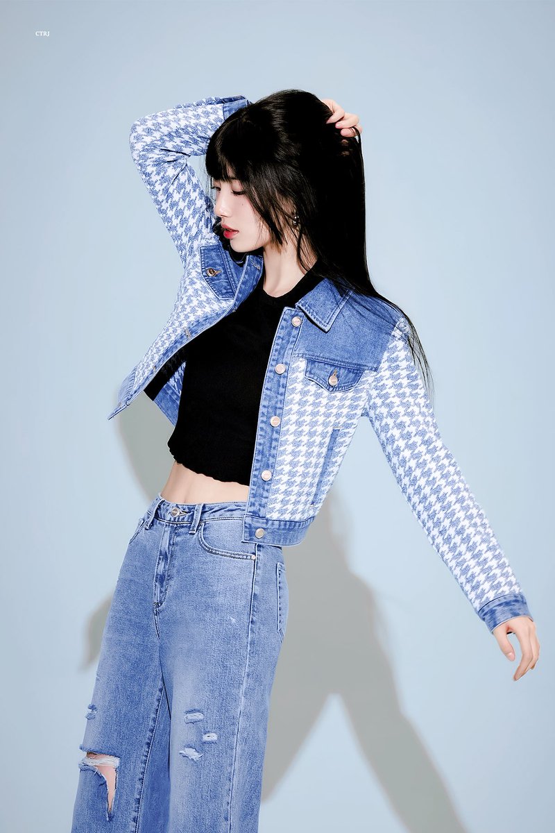 ctrj_gif's tweet photo. #수지 #SUZY #Guess https://t.co/zIAldsPz0R