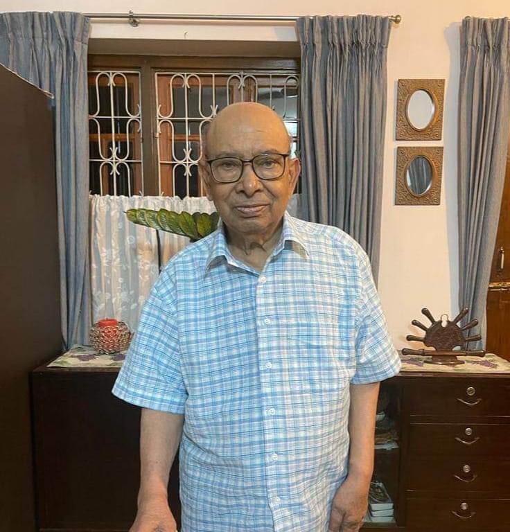 khaledmillat's tweet photo. My beloved uncle, Barrister Md. Abdus Samad, Senior Advocate, Supreme Court of Bangladesh has breathed his last today at 3:29 p.m. (Inna Lillahi Wa Inna Iillayhi Rajiun).
May Allah swt accept his Magferah and bless him with the highest place in Jannah. Ameen https://t.co/kBjc3LkorK