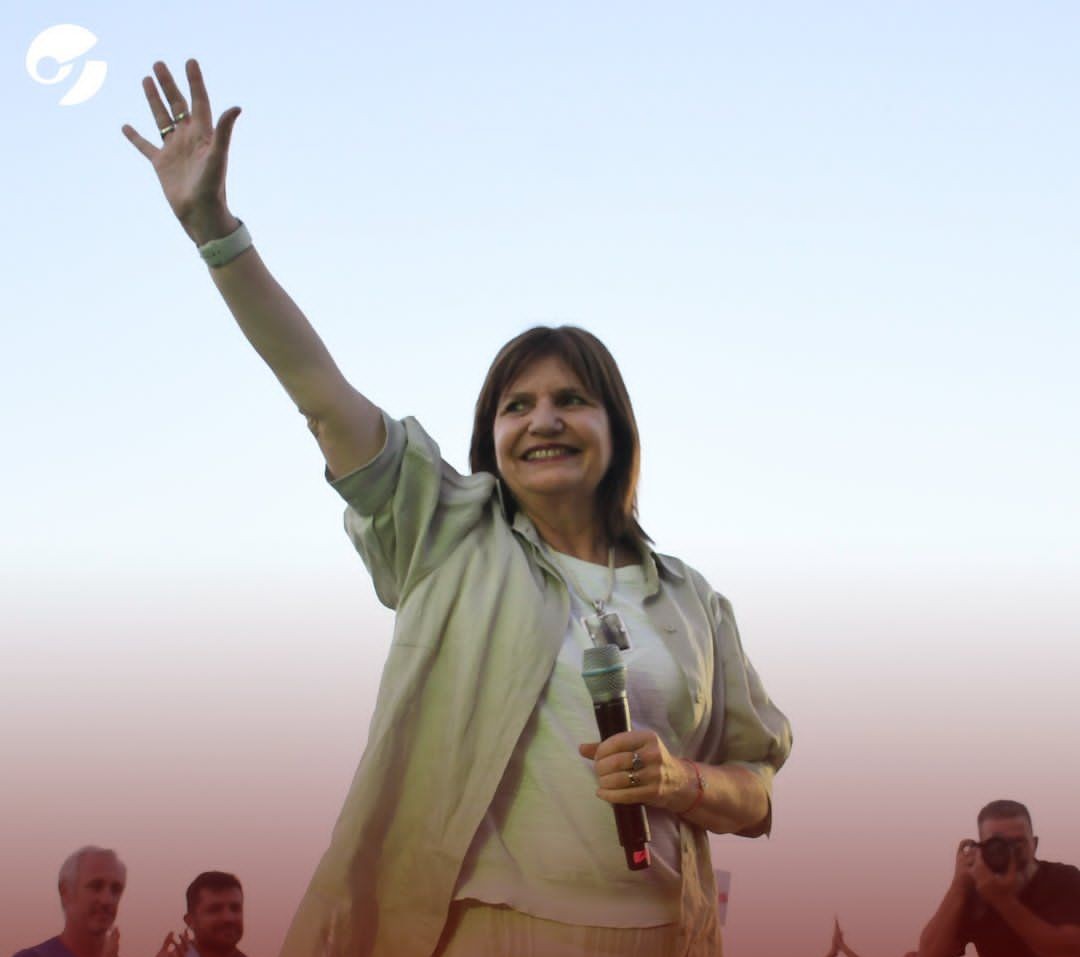 bullrichmania_t's tweet photo. BUENOS DÍAS #Jueves
Desde hoy más claro todo
es @horaciorlarreta y los dirigentes
vs 
@PatoBullrich y el pueblo
#bullrichmania
#PatriciaBullrich2023 https://t.co/o1kGARZGaq