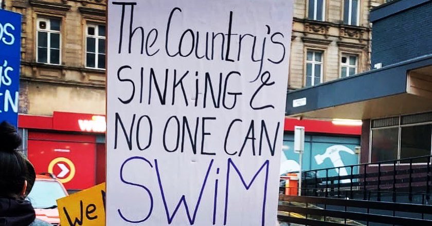 KirkleesEIE's tweet photo. Enough is Enough Kirklees is proud to support the Save Batley Baths campaign! These public services are so necessary for the health and well-being of our communities, and we will stay fighting for them!
#EnoughIsEnough #SaveOurPools #SaveBatleyBaths https://t.co/B6sm8lIqI9