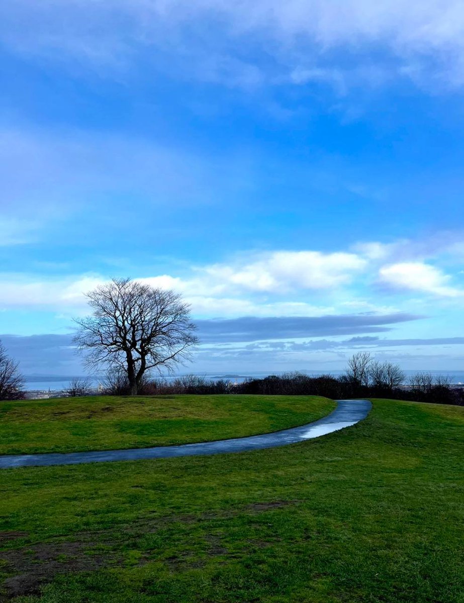 KeLin_1987's tweet image. I really enjoyed this quiet life when I ran alone this morning, and as time goes by, I like to enjoy my own life when I am alone