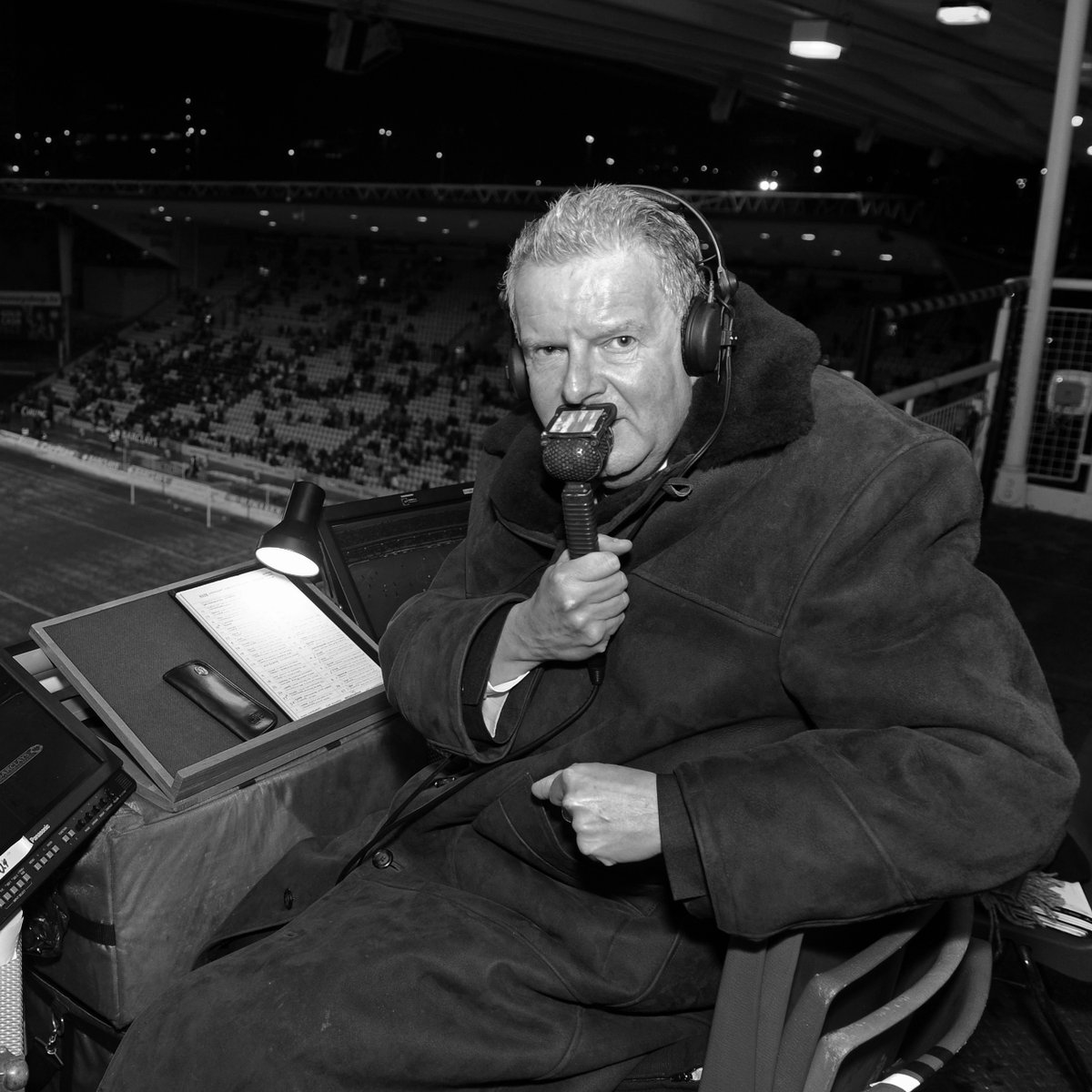 Wolves's tweet photo. An icon of the game. You will never be forgotten.

Rest in peace, Motty 💛 https://t.co/NwCtmmQSpU