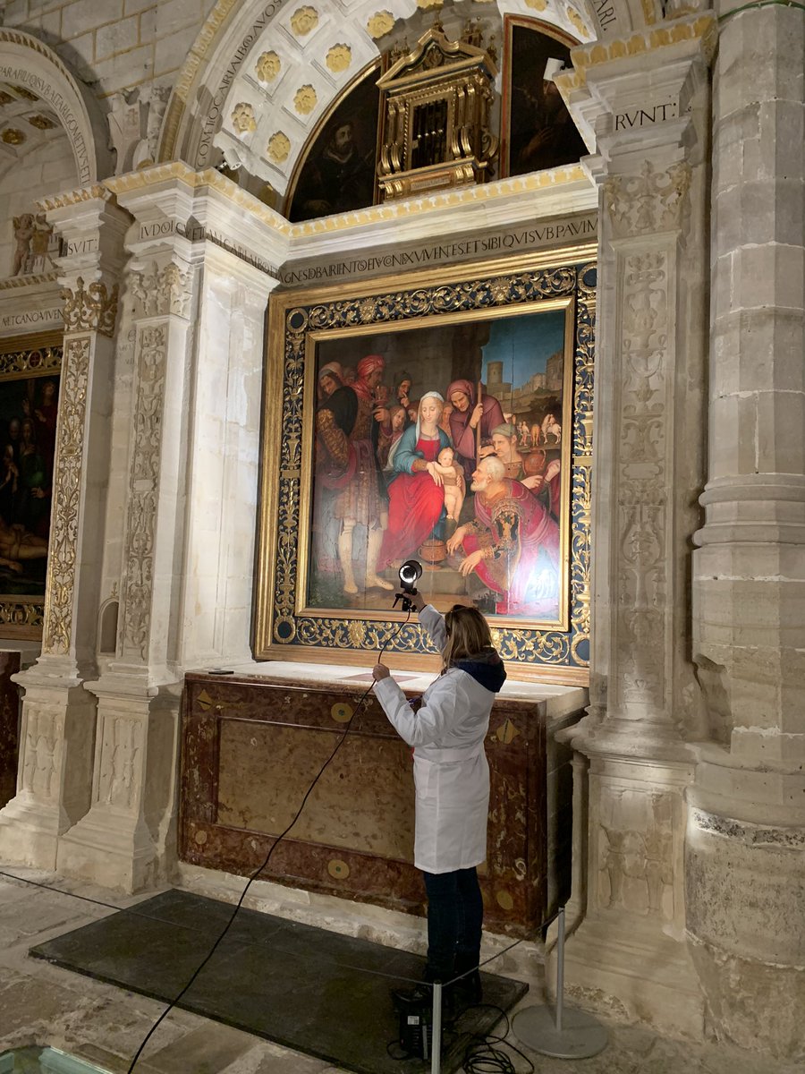 bortxeta82's tweet photo. Qué cosas más interesantes están saliendo  en las pinturas de Yáñez  :)  gracias a la @CatedralCuenca por permitirnos esta investigación en colaboración entre @artypens_uned @ProyectoIMPI  y @ArtiCom_UPV https://t.co/J6js7DvfBt