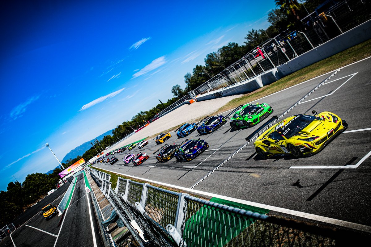 GTWorldChEu's tweet photo. 🚨 Tickets for the 2023 #FanatecGT Endurance Cup finale at @Circuitcat_eng are now on sale 🇪🇸

🗞 https://t.co/ZaUkZBbJF6

#GTWorldChEu https://t.co/N7oFq4Hl5K