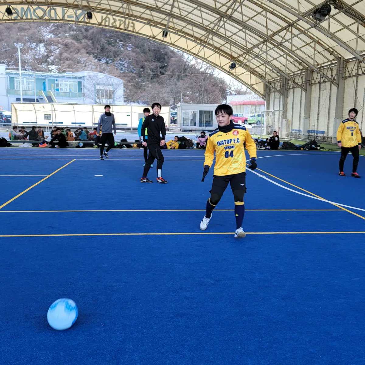 ikatopnet's tweet photo. 2023.2.5 Sun
今年初の練習試合！寒かった…

#フットサル #イカトップ #フットサルチーム #仙台 #宮城 #ikatop #futsal https://t.co/m9f5AU9wyD
