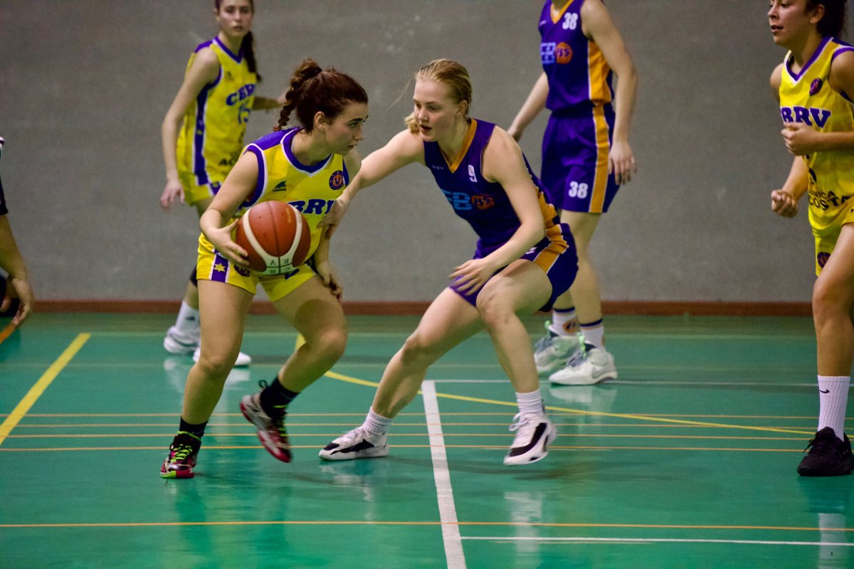 CB_Rincon's tweet photo. 🏀 Ayer jugamos por la tarde un amistoso ante #EB85, club de Noruega 🇳🇴, en el IES Puerta Axarquía con nuestras chicas #JuniorFem. ¡Ambientazo y buen partido de las nuestras!
@aytorincon
🟡🔵 #CorajeAmarilloyAzul #CBRV https://t.co/MmSZxrEl6Z