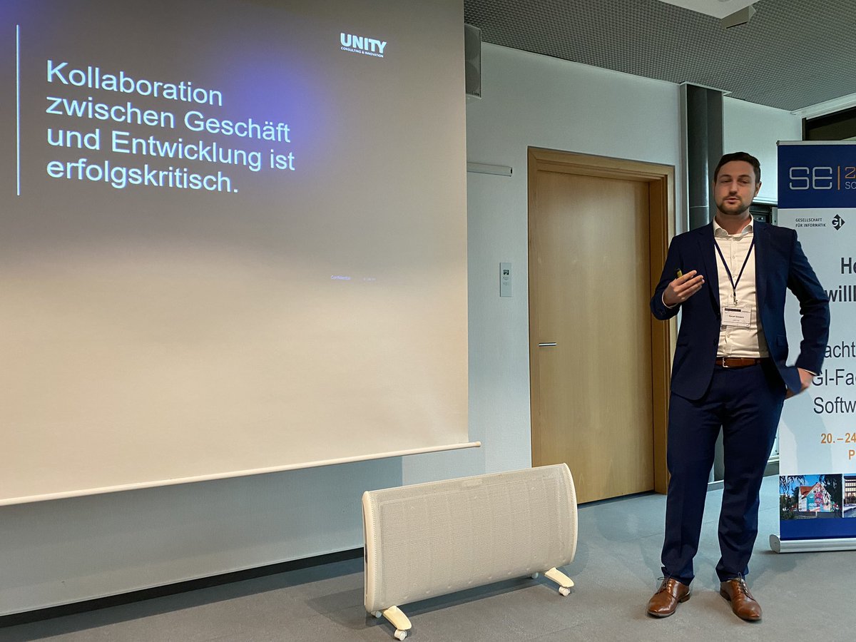 stsauer13's tweet image. Software is Eating the World – How not to Become a Prey!
Daniel Gaspers, UNITY AG, spricht im #Industrieprogramm der #SE23 über die strategische Bedeutung des Zusammendenkens von Geschäft, #Softwareentwicklung und Betrieb #BizDevOps.