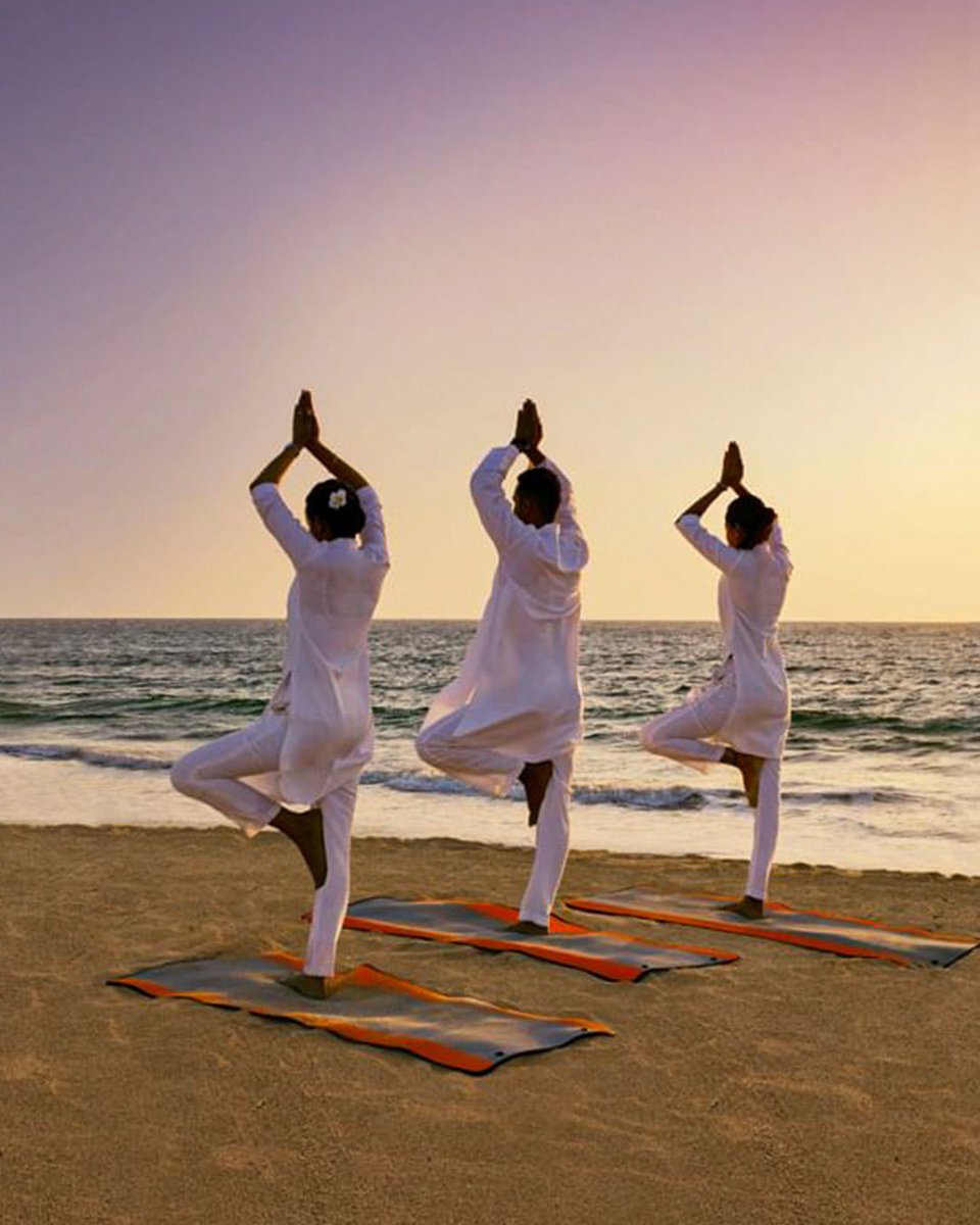 Unwind amidst the serene symphony of waves & embrace tranquility as you delve into a holistic experience of #yoga on the shores of #ITCGrandGoa Discover a moment of sublime serenity with some beach yoga & rejuvenate your mind, body & soul #ITCHotels #Wellbeing #ResponsibleLuxury