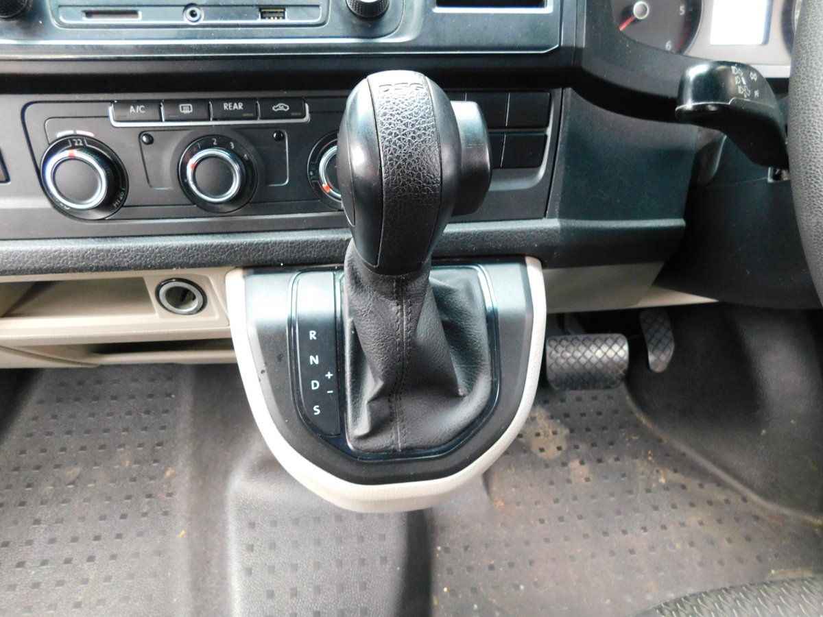 yhwhauto's tweet photo. 2018 #Volkswagen #T6 #Auto #Kombi #CrewBus #7Seater
148,000km #Automatic #Cloth Seats, Well Maintained #WHITE
NOW @329,900 WAS @R290,000 #Bank #Finance YES! #No #Deposit!
#GOD #FIRST
#YHWH 0740956652 (#Yahweh) #AUTO #SouthAfrica is an #Authentic #Reputable #Dealer#SHUTDOWN https://t.co/5zm8sMSOut