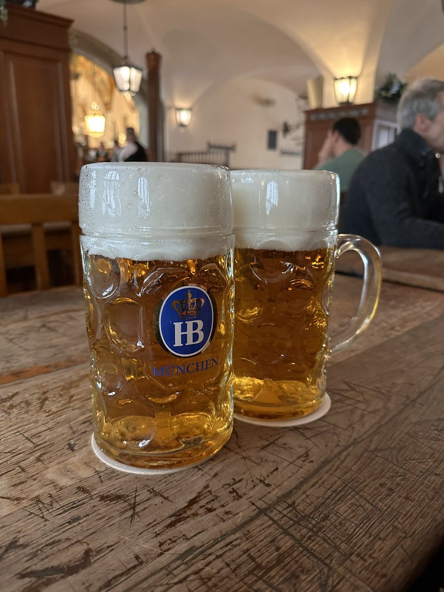 PintsDrank's tweet photo. 2 x 1 litre Hofbräu Original steins, Hofbräuhaus Munich. €10.40 each. 🍻 https://t.co/xSoPthJ5BB