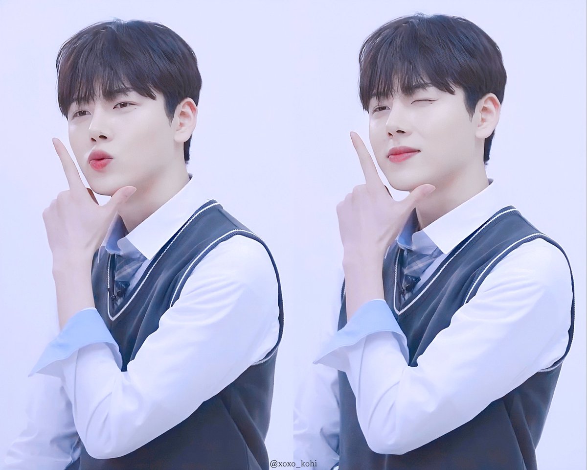 xoxo_kohi's tweet photo. 🌸꽃같이 예쁜 정현이💕
#정현
#갓기등장
#JUNGHYUN https://t.co/QDivxtdHOV