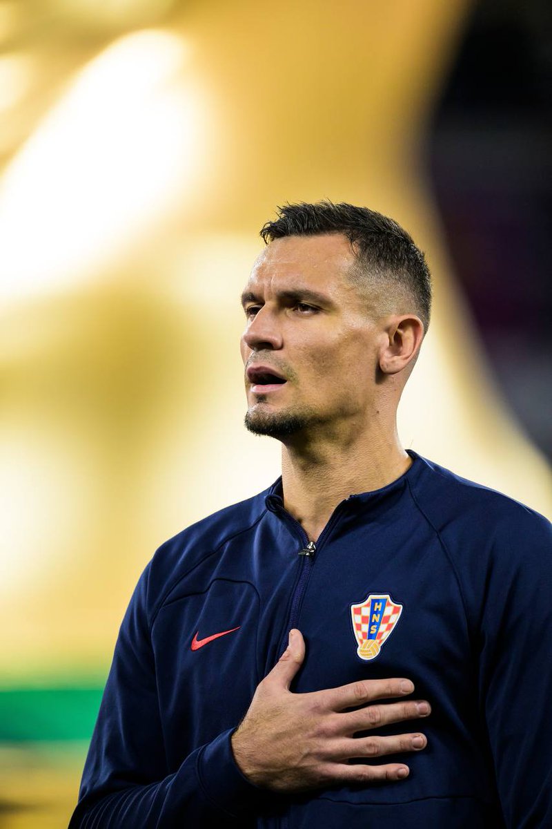 Vatreni_ID's tweet photo. Dejan Lovren resmi pensiun dari timnas Kroasia.

Terima kasih, Deki! 🔥 https://t.co/SfL95jMJhr