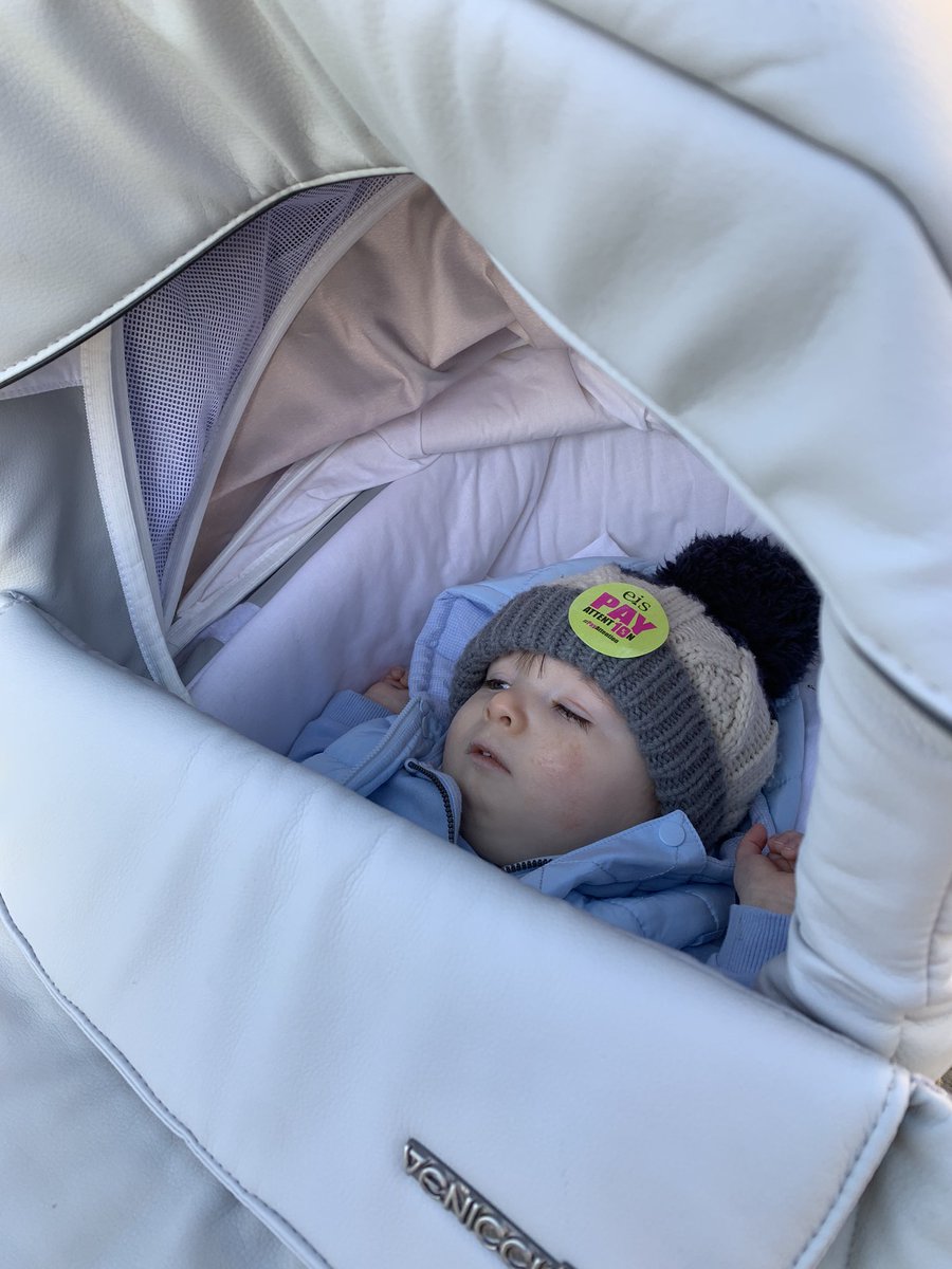 Mrs_S_Moretti's tweet photo. Picketing in the winter sunshine at St Brigid’s Primary. We have recruited a young one for the cute factor! @EISGlasgow #PayAttention https://t.co/uVTLNYXKZz