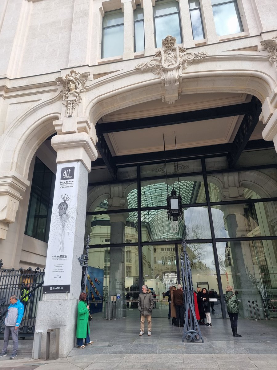 Roser Xandri (@espaicavallers) on Twitter photo A punt d'entrar a la Fira <a href="/ArtMadridferia/">ART MADRID'26</a>
Amb moltes ganes de descobrir les noges propostes artístiques!!
#art #galeriaespaicavallers #artcontemporani A punt d'entrar a la Fira <a href="/ArtMadridferia/">ART MADRID'26</a>
Amb moltes ganes de descobrir les noges propostes artístiques!!
#art #galeriaespaicavallers #artcontemporani