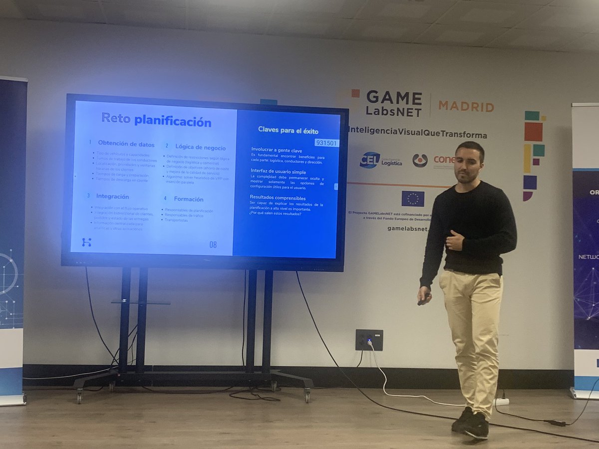 usyncro's tweet photo. Es clave superar q la #tecnologia sea una barrera para #conductores
@hedylalogistics nos habla de desarrollos sencillos para optimizar la #logística y planificación de entregas en la #DUM
Objetivos que compartimos desde #Usyncro: Fácil, ágil y útil
#JornadasCEL #transporte https://t.co/FvJEmLcm04