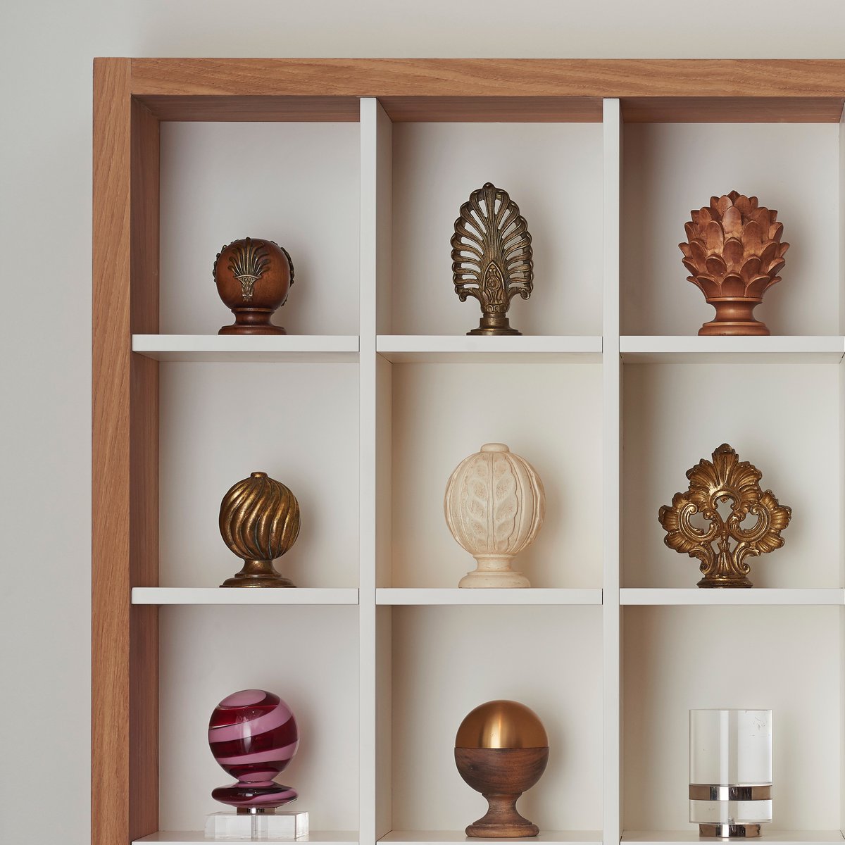 We have been producing the widest range of beautifully made bespoke &amp; customised curtain pole finials in Great Britain for over 30 years. With hundreds of finial styles, shapes &amp; sizes to choose from, every finial is custom finished to your specifications.