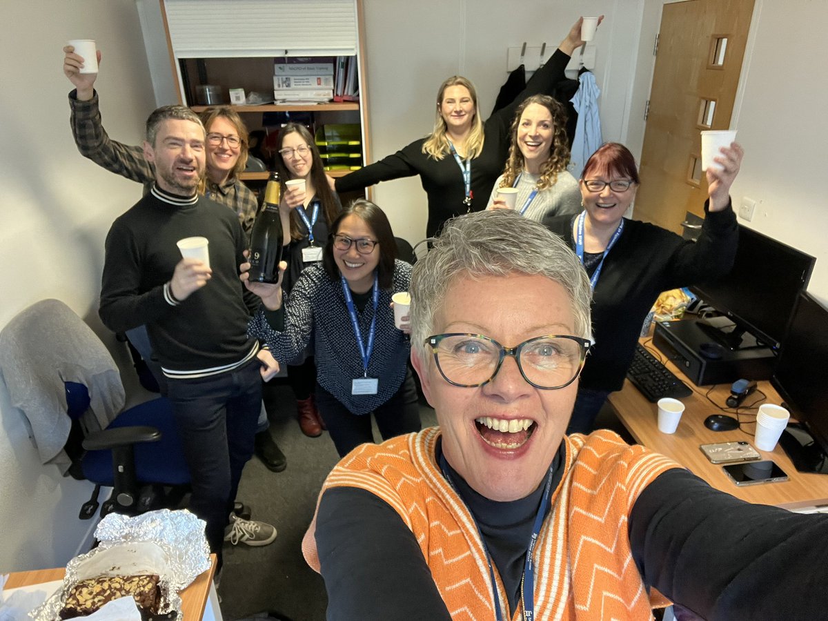 nickylperry's tweet photo. @alisonporges @BSMSMedSchool @NIHRCRN_kss @uniofbrighton @SussexUni @UHSussex The team are delighted that the Brighton&amp;Sussex CTU has been awarded full registration @UKCTUNetwork @BSUHresearch @BSMSMedSchool @SussexUni @NIHR_RDSSE @NIHRCRN_kss https://t.co/uZ7H6MnWsU
