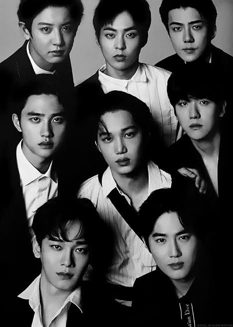 kaijongdls's tweet photo. Center Jongin https://t.co/lM9SVkjPYG