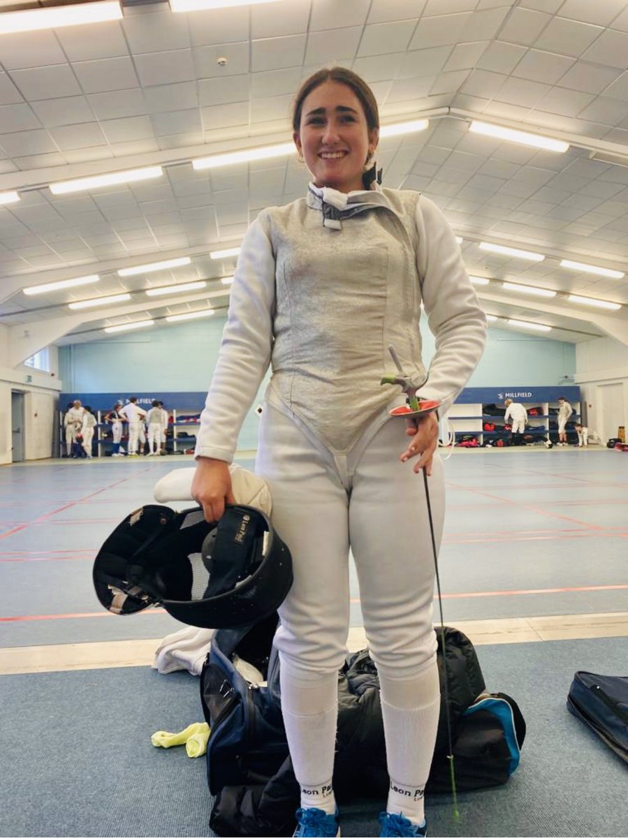 🤺 Wonderful student and fencer, Evie C, is raising money to help young fencers in financial need, in memory of her inspirational coach Robert Brunige who sadly passed away recently.

🌟Find out more and support Evie here: bit.ly/3m1nh8w