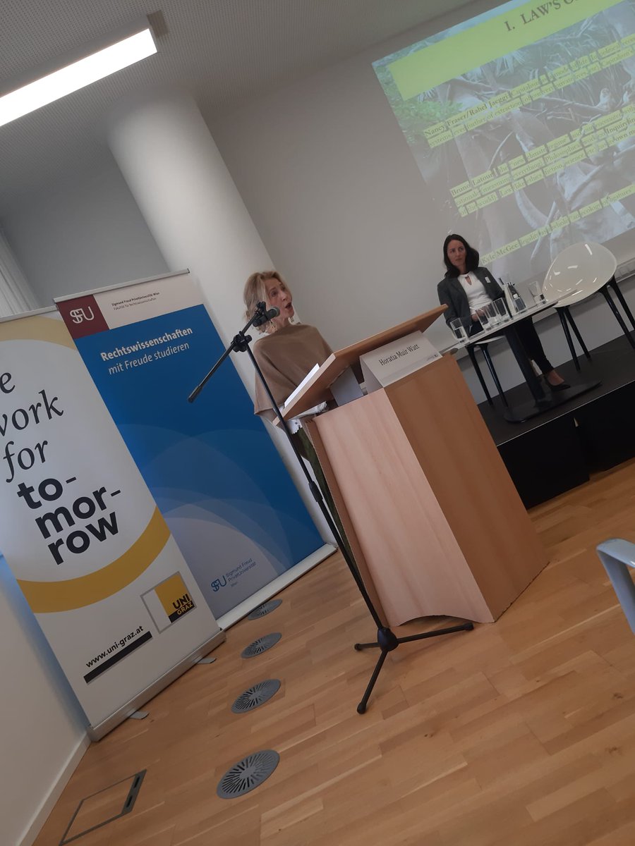 In her keynote @ #YoungPIL2023, Horatia Muir Watt <a href="/sciencespo/">Sciences Po</a> inspires the participants to think beyond jurisprudence &amp; presents interdisciplinary ideas on the legal ecosystem she describes as swamp of linkages, interdependencies &amp; interconnectedness w/ 'the other' <a href="/FreudSfu/">Sigmund Freud PrivatUniversität Wien</a>