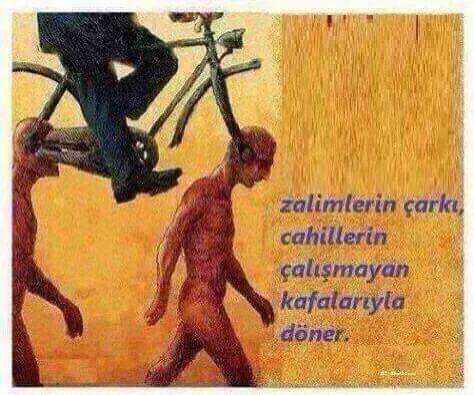 Dondurma yalamak haramdır.
Hamile kadının sokakta gezmesi uygun değildir.
Kız çocuğu babasının dizinde oturmamalı.
diye her gün televizyon ekranlarında boy gösteren şu cüppelilerin depremde yıkılan çürük evlerle ilgili edecek tek kelimeleri yok değil mi?

#DepremDeğilSistem kötü.