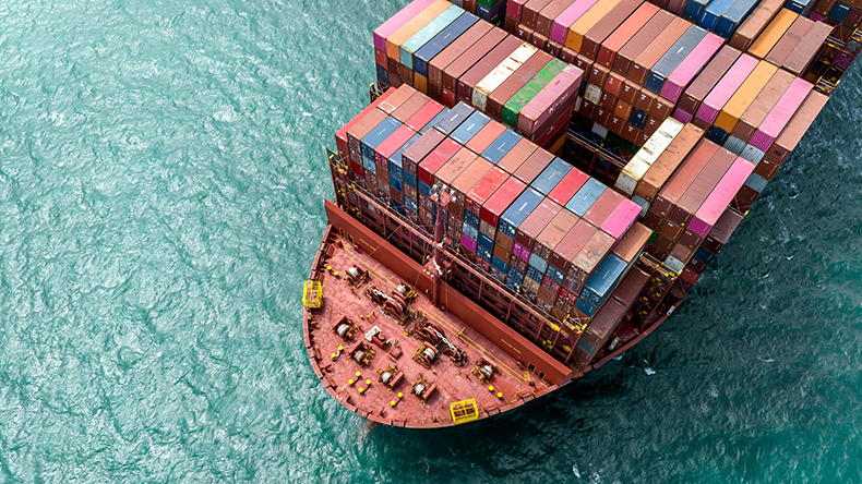 LLEditorial's tweet photo. Container lines are accepting below-zero freight rates on some backhaul trades as weak demand and overcapacity take their toll
https://t.co/rhA6Wn8Tx5 https://t.co/dqVz7x3S5z