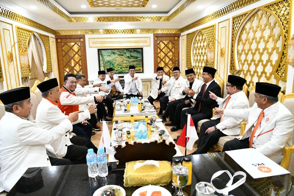 Saudaraku, ini calon Presiden dari PKS di Pemilu 2024, yg setuju retweet yah.🙏😍