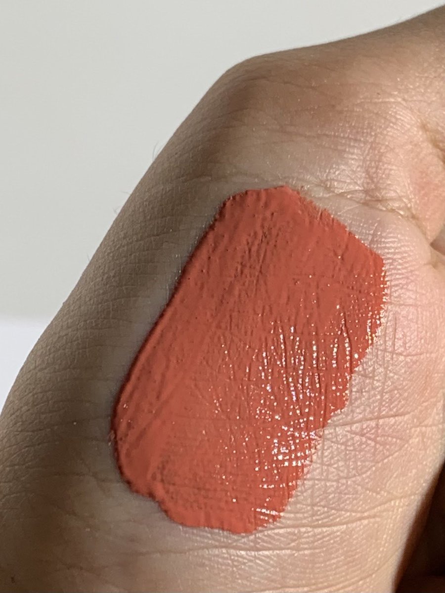 nisynwafer's tweet image. Mau ikutan challenge #MakeItSimple cuma dengan pakai satu produk udah bisa bikin muka kelihatan fresh dan cheerful😍