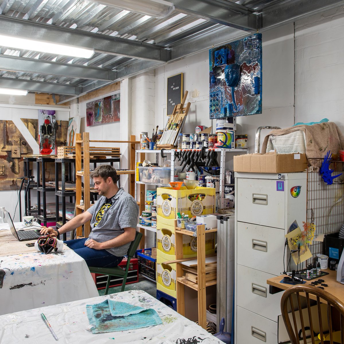 How to cost a project effectively? Still places available for tonight's free seminar at 6pm!

Join artists Deborah Rogers and Katrina Wilde for an open and honest in-person discussion about budgets, at Staffordshire University

Book your free place now
acava.org/news/factory-s…